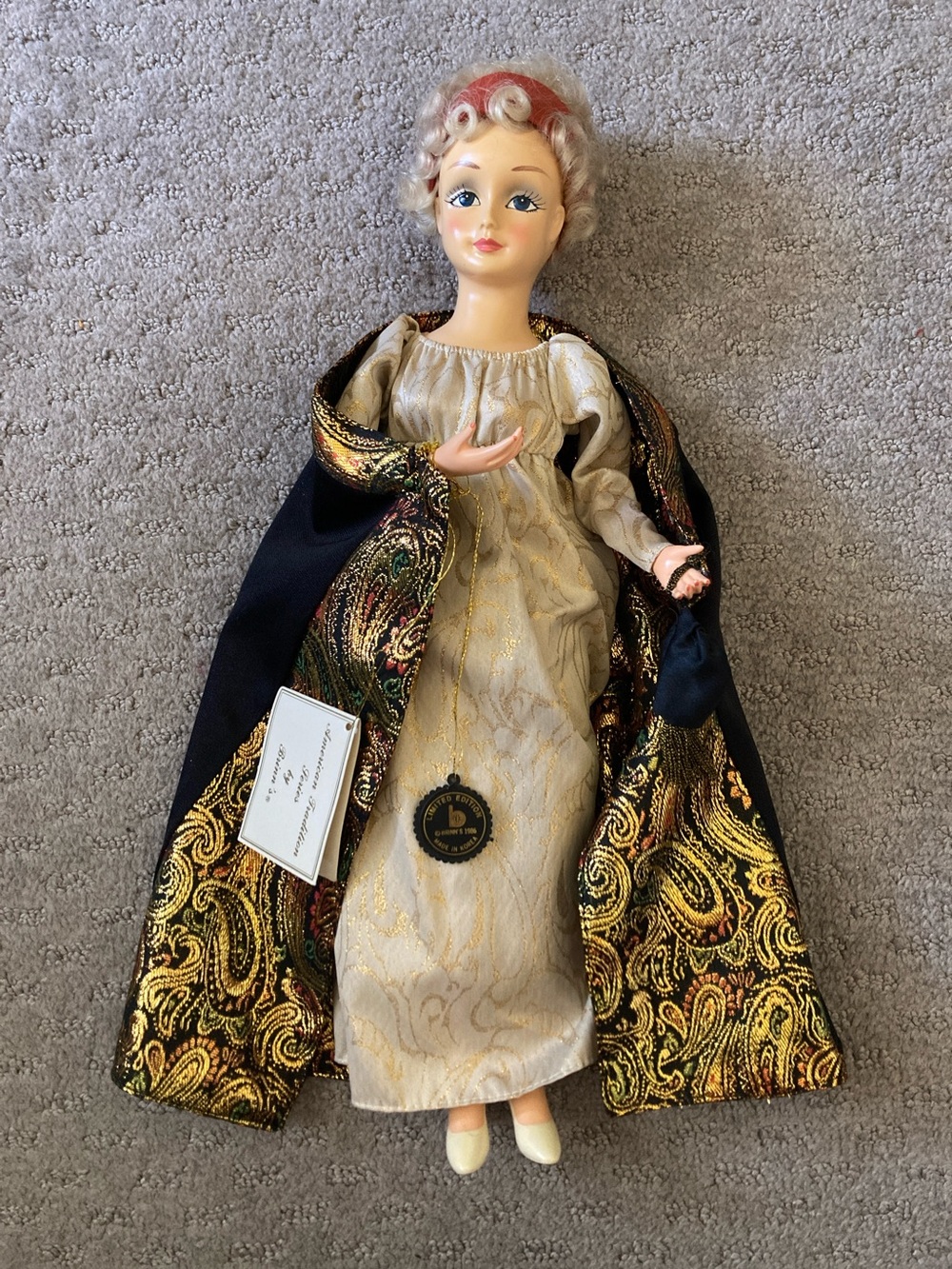 Vtg 1987 Brinn's Martha Jefferson Randolph porcelite doll.